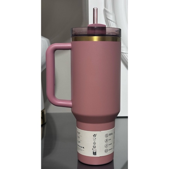 Stanley Europe Quencher H2.0 FlowState 40oz Tumbler, ANTIQUE PINK - Picture 2 of 4